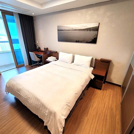 בוסאן W Residence Hotel מראה חיצוני תמונה