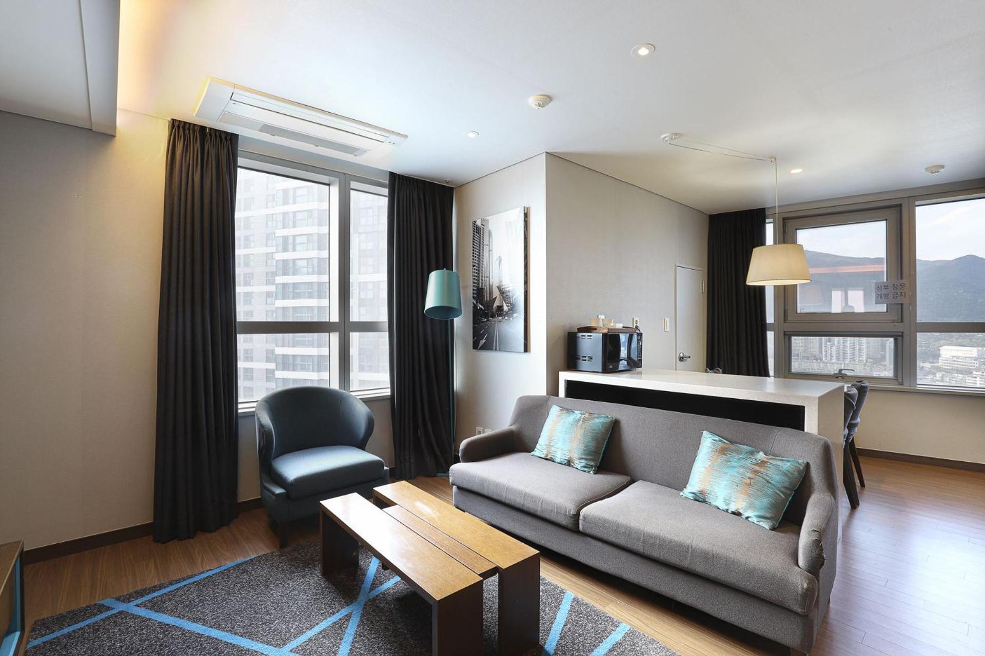 בוסאן W Residence Hotel מראה חיצוני תמונה